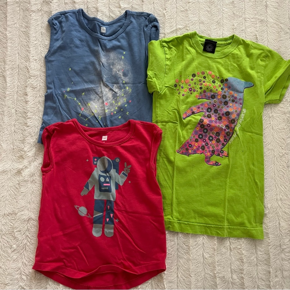 Bundle of tshirts